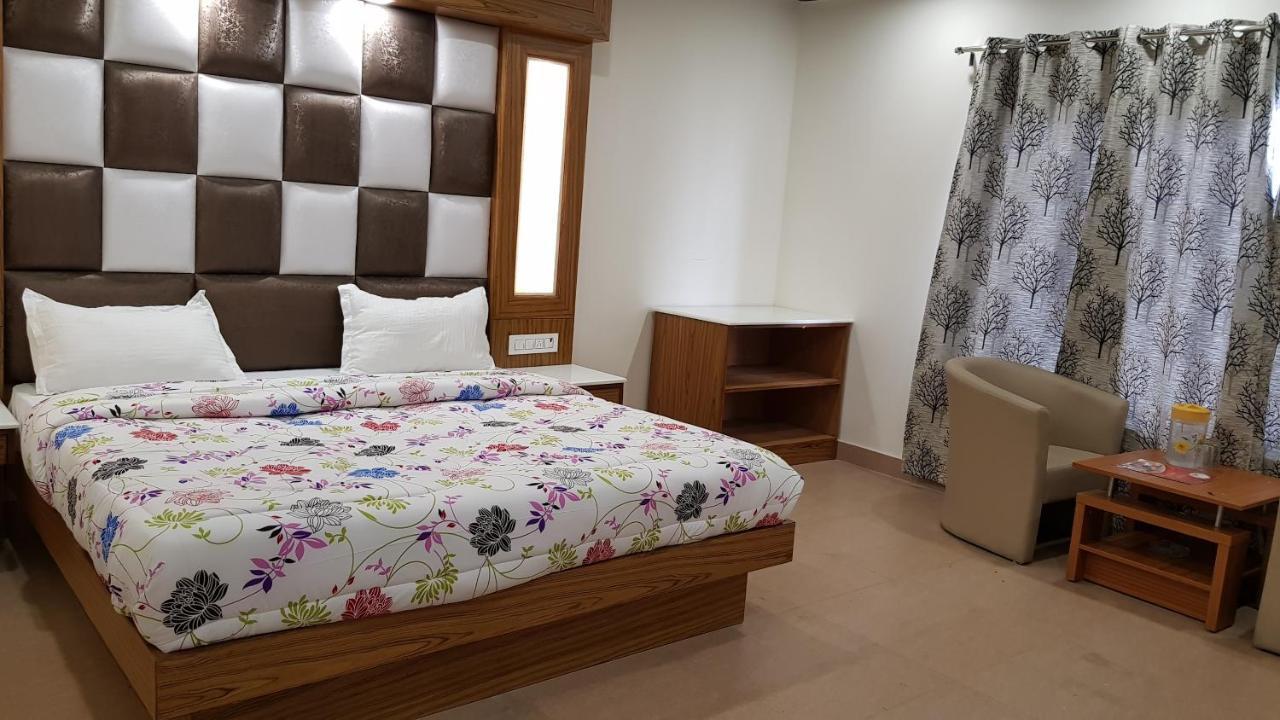 Hotel Woods View Mussoorie Bagian luar foto